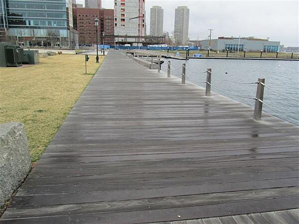 fsc_santa_maria_decking_and_pedestrian_walkway.jpg