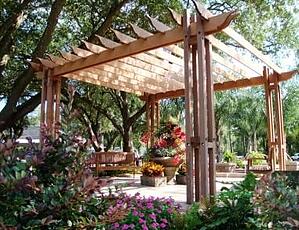 Ipe wood pergola with 4x4 post construction