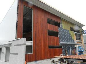 Vertical Rainscreen Siding Installation using FSC Machiche rainscreen wood siding