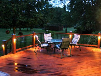 Ipe_and_garapa_deck_at_night-resized-600