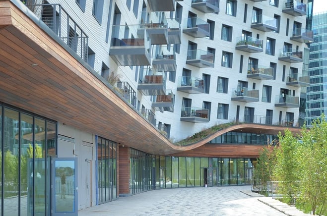 Amazing Ipe soffitand fascia with live plantings for green roof