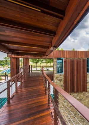 FSC Machiche decking on Treehouse project in Texas