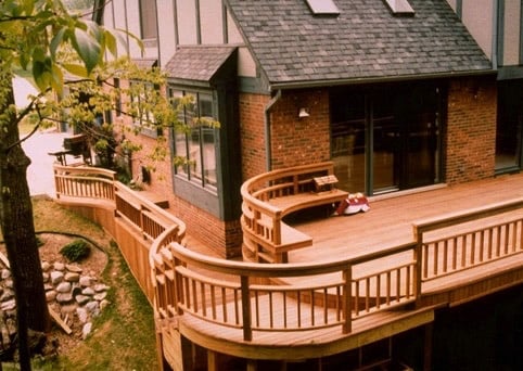 ipe_deck_with_curved_railing_system