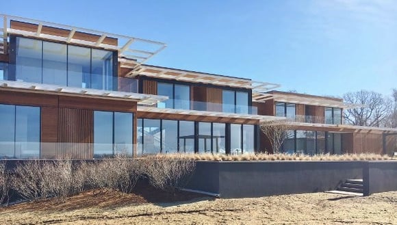 Garapa hardwood rainscreen siding system