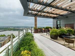 Ipe hardwood rooftop deck