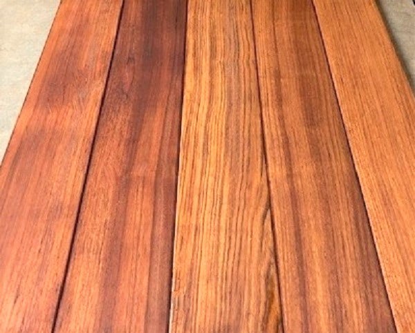 A sample of the Jatoba wood decking color range, after Penofin hardwood oil protectant has been applied.