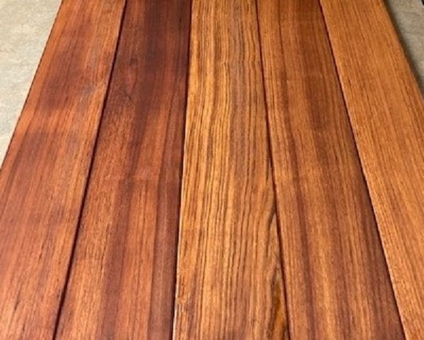 Mataverde Jatoba hardwood decking with Penofin Hardwood formula sealer