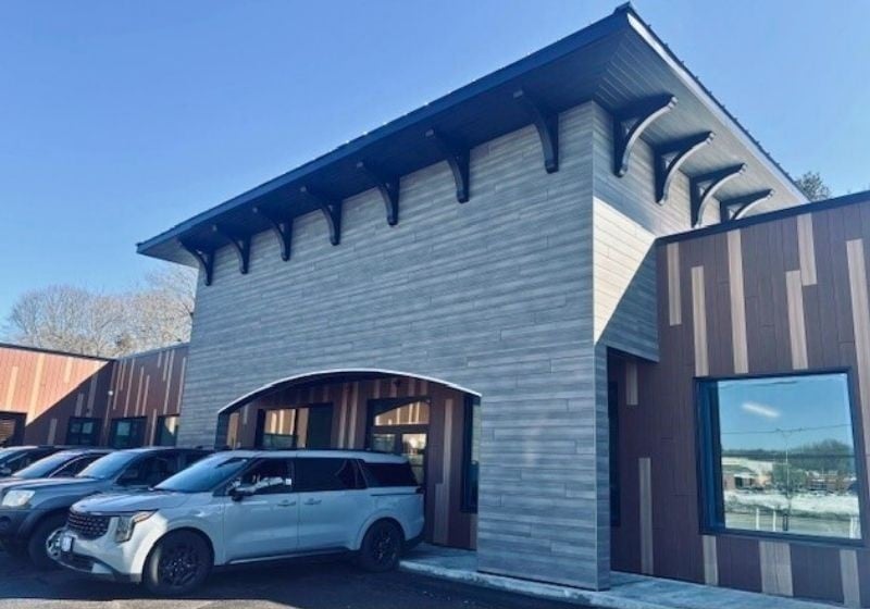 Matunuck Atelier Entrance Back View