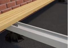 Screw_your_first_Eurotec_Deck_Glider_into_place