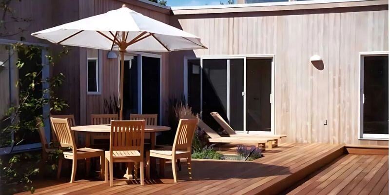 hardwood deck with multiple shallow levels and a sunken garden area to separate different areas