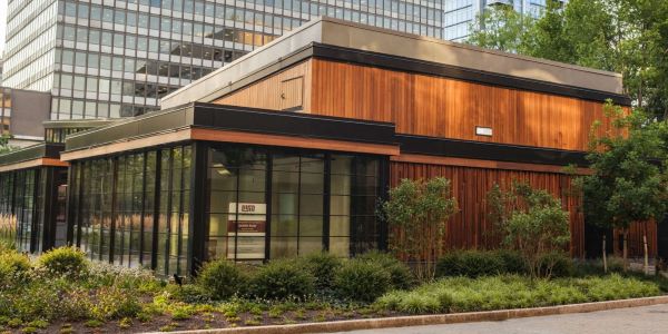 Wood Rainscreen Building Architectural Design Flexibility Evolves with Wood Rainscreen Siding