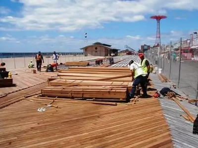 cumaru-decking-fsc-decking-used-on-coney-island-boardwalk