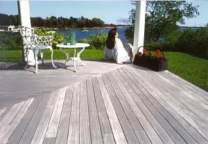 ipe-decking-natural-silvery-patina-resized-600-64831940b524c
