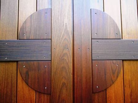 ipe-door-detail-close-up-resized-600