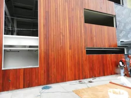machiche-rain-screen-cladding-offers-visual-appeal-in-lieu-of-concrete