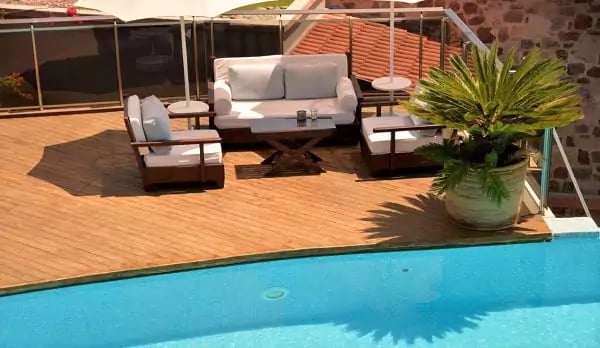 mataverde-thermowood-deck-at-poolside-64830fd57c2b6