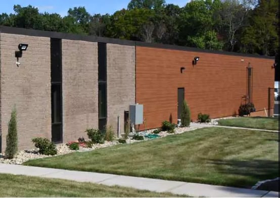 trespa-pura-complements-other-facade-elements