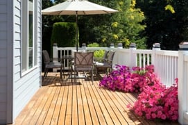 red cedar deck image